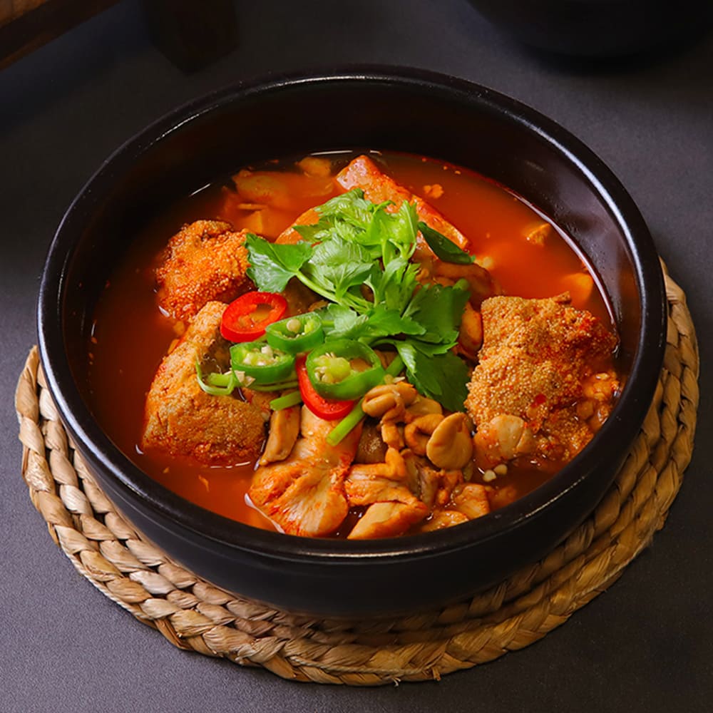 [김씨언니마켓] 백년가게 조씨집 곤이 듬뿍 내장탕 알곤이탕 밀키트 550g x 4팩