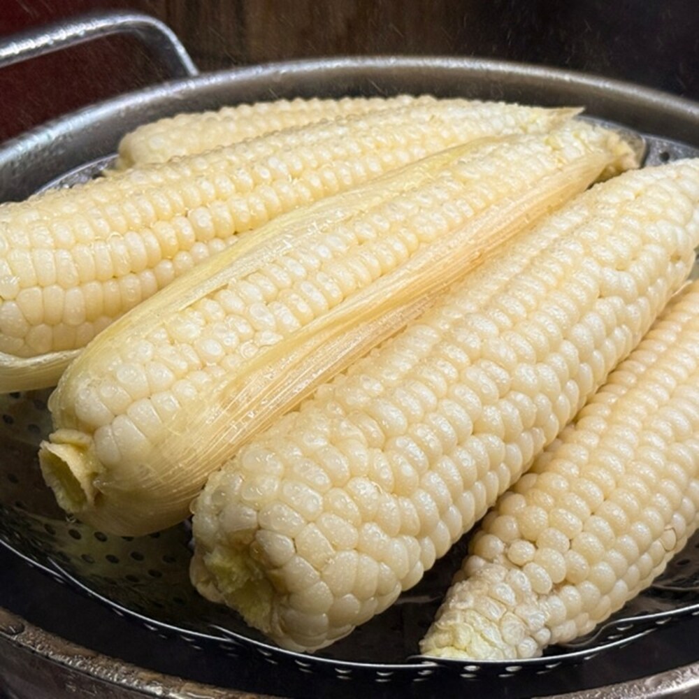 [청년농가] 제철농산물 국내산 중품) 백찰옥수수 20개입 (8-10cm내외)