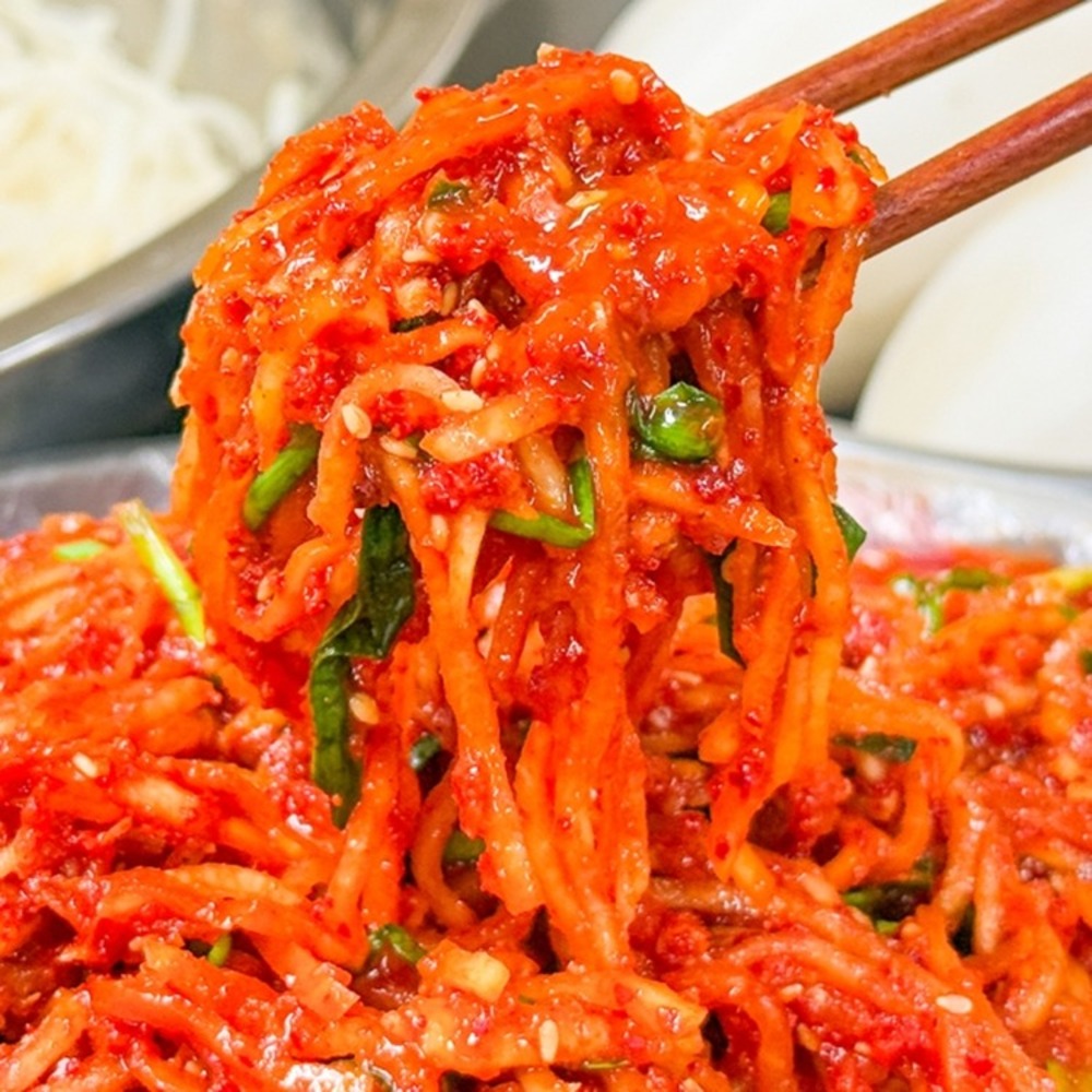 [청년농가] 시원 달큰한 비법양념 수제 무생채 2kg