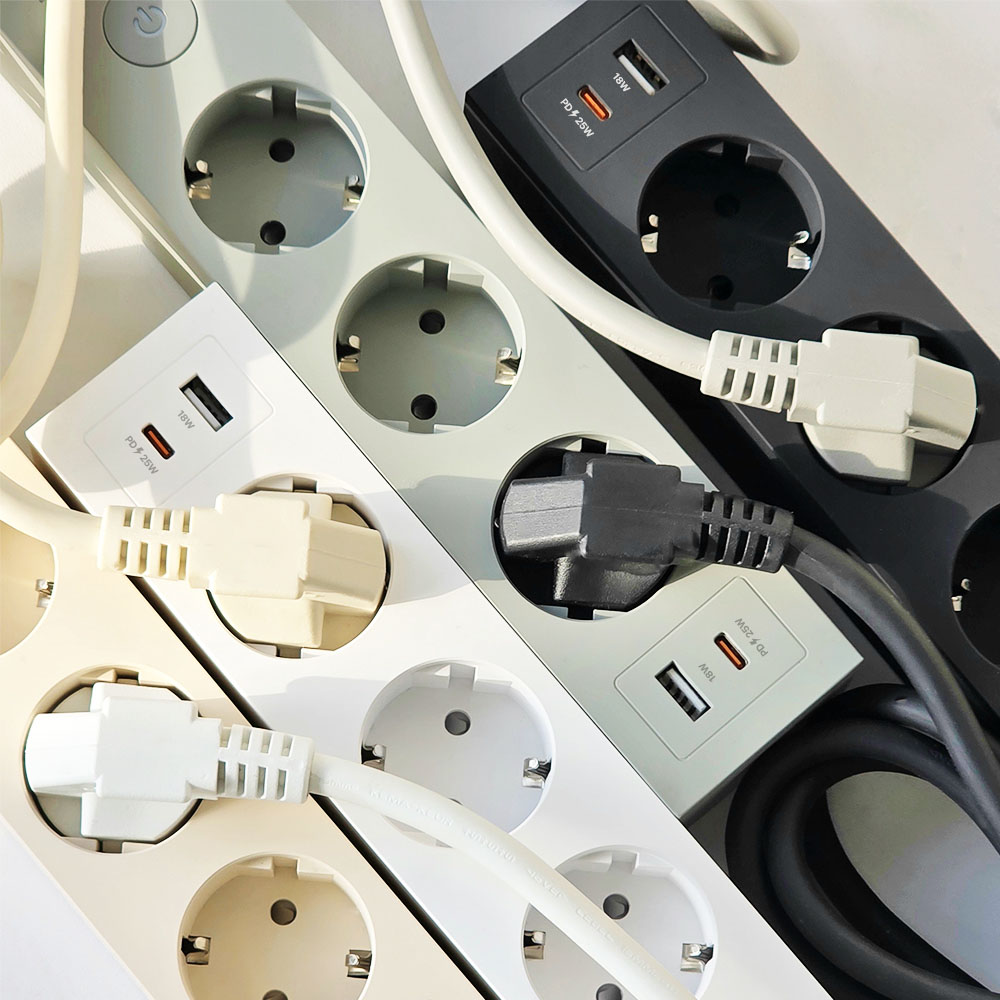 [데코아르] 모던라인 엣지 자석 멀티탭 3구형 USB-A, USB-C 포트(TKC-10037)