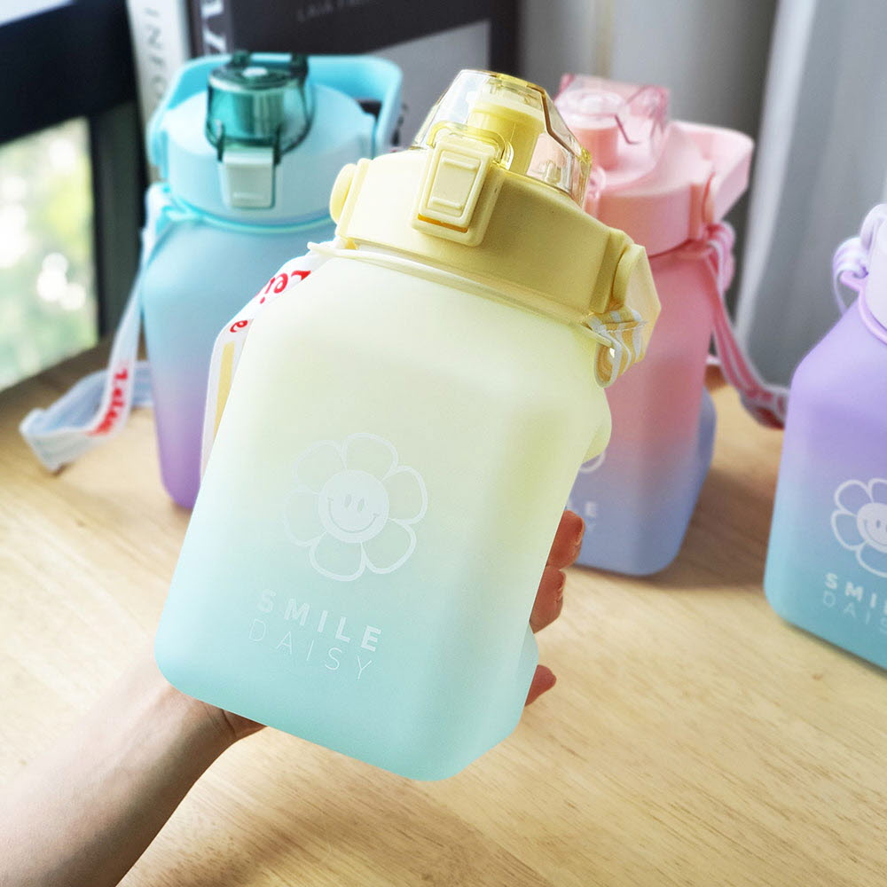 1.5L 대용량 빨대형보틀(스티커,목걸이포함)